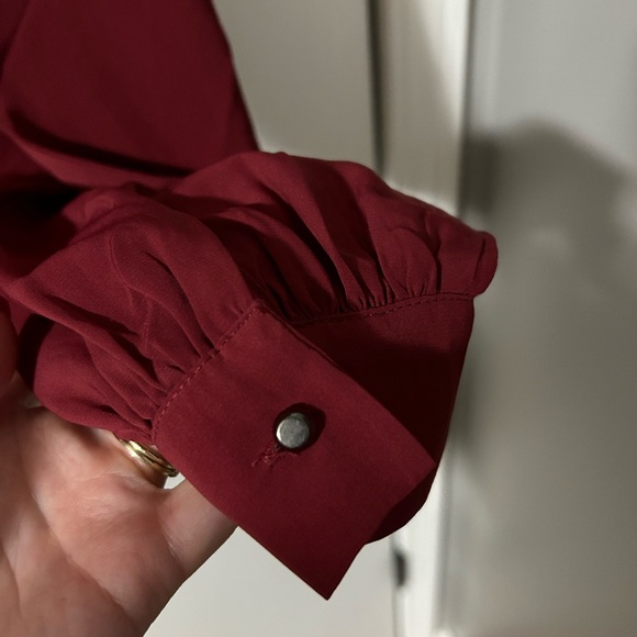 Business Casual Matte Top - Picture 4 of 4